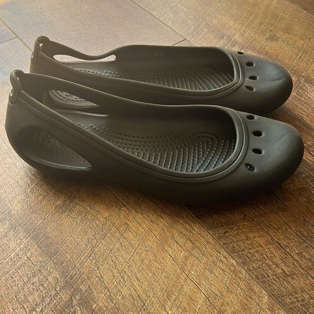 CROCS Kadee Flats Womens 7 Black Slip On Comfort Shoes